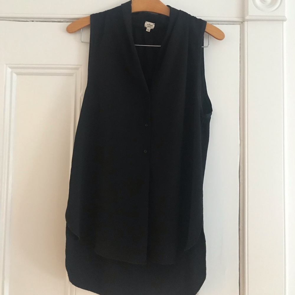 black blouse